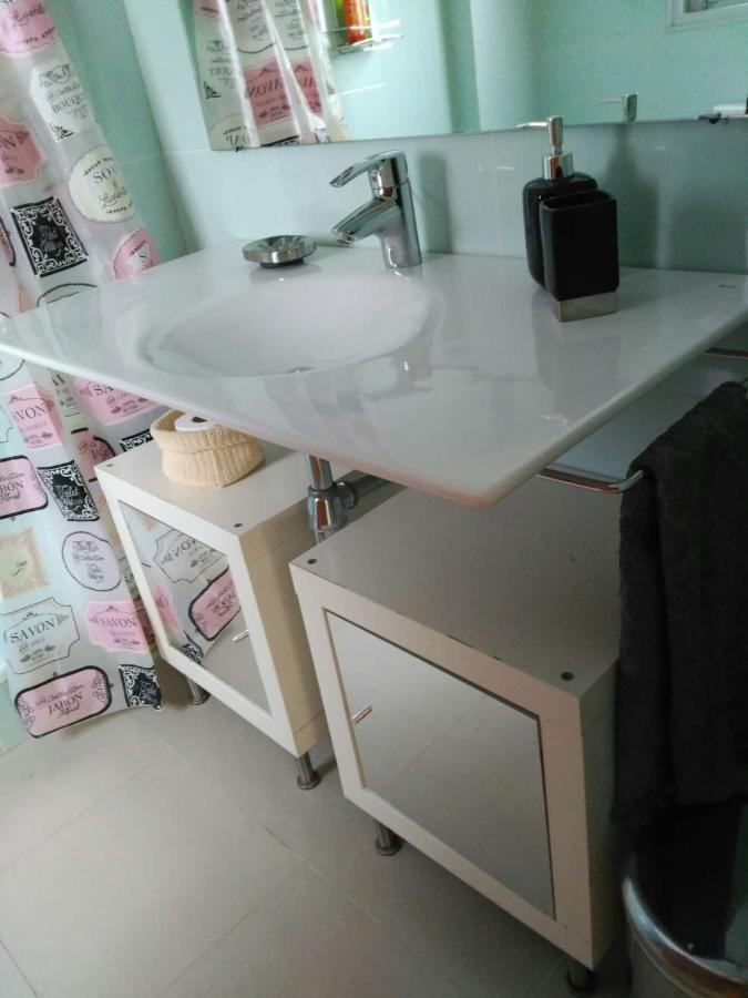 Stylish Flat, 2 Bathrooms And Swimming Pool, Next To The Beach! Sant Adria de Besos Exterior foto